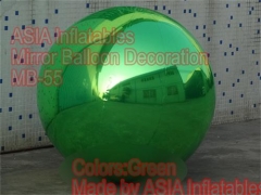 Groene spiegelbal