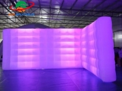 Inflatable Walls